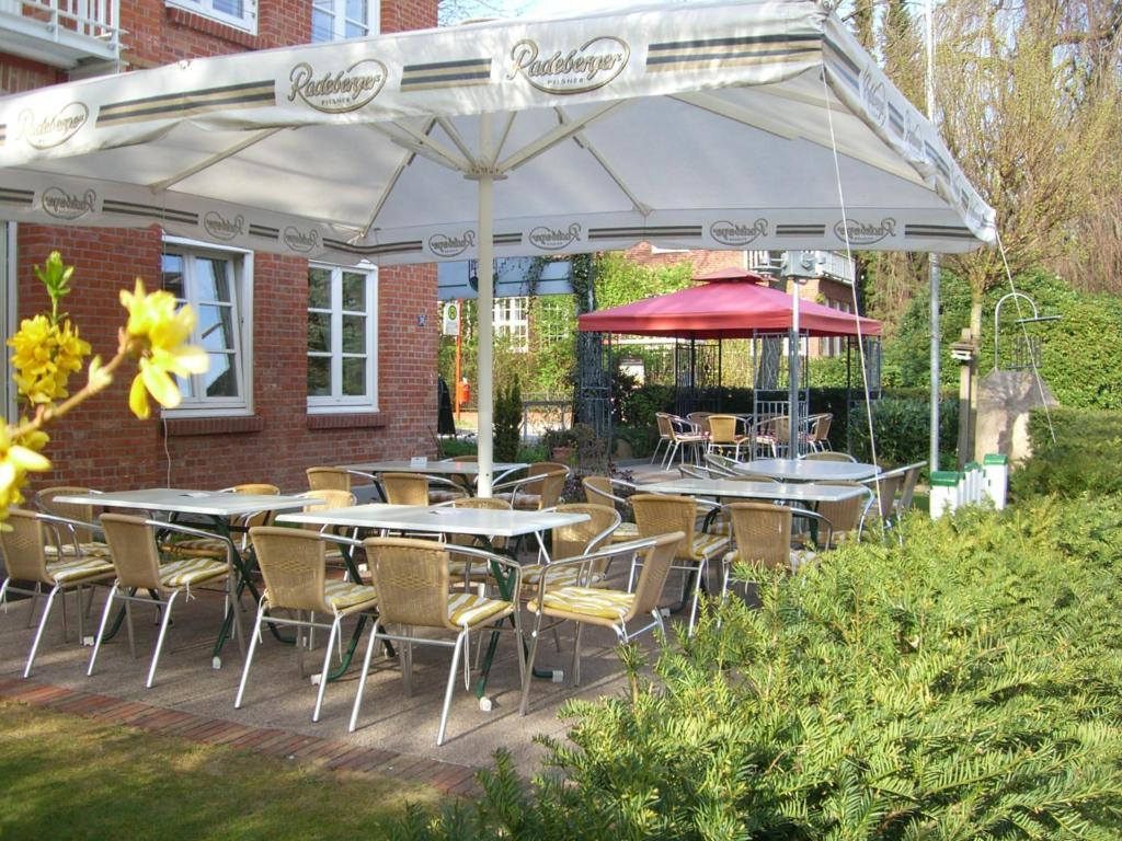 Hotel Bergedorfer Hoehe Hamburg Bagian luar foto
