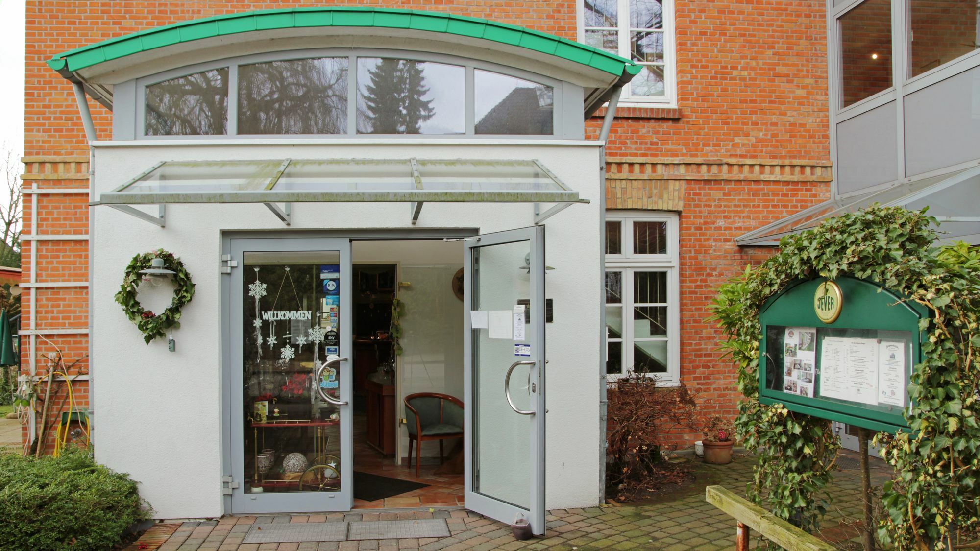 Hotel Bergedorfer Hoehe Hamburg Bagian luar foto