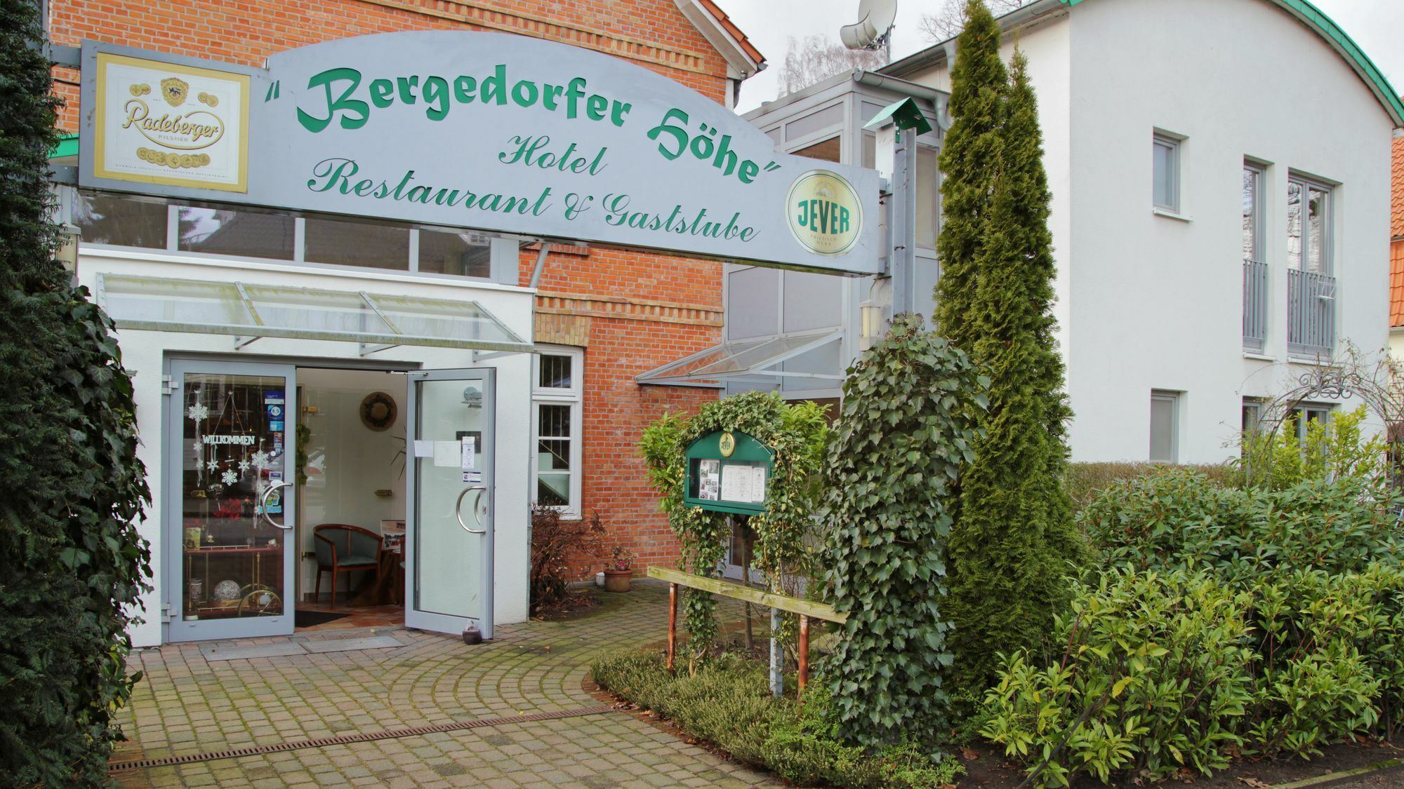 Hotel Bergedorfer Hoehe Hamburg Bagian luar foto